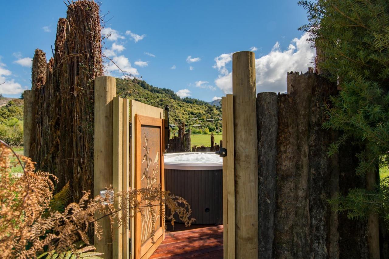Abel Tasman Lodge Марахау Экстерьер фото