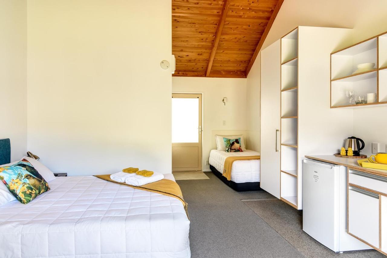 Abel Tasman Lodge Марахау Экстерьер фото
